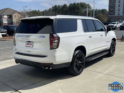 Used 2023 Chevrolet Suburban Premier image 6