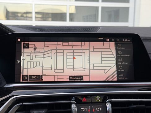 Used 2021 BMW X5 xDrive40i w/ Premium Package image 31