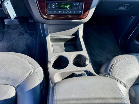 Used 2003 Ford Explorer Limited image 19