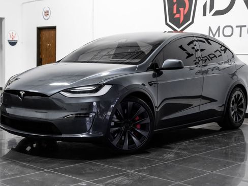 Used 2022 Tesla Model X image 7