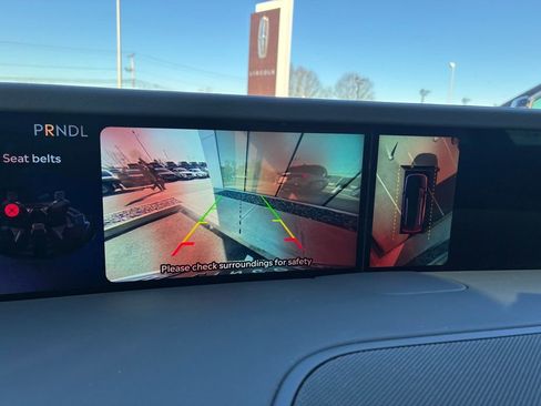 Certified 2024 Lincoln Nautilus Reserve w/ Equipment Group 202A image 19