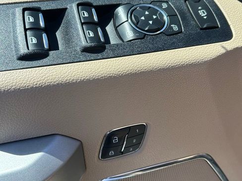 Certified 2019 Ford F250 Lariat w/ Lariat Ultimate Package AWD/4WD image 12
