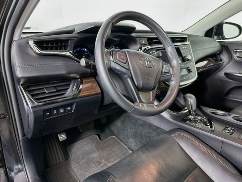 Used 2013 Toyota Avalon Limited image 10
