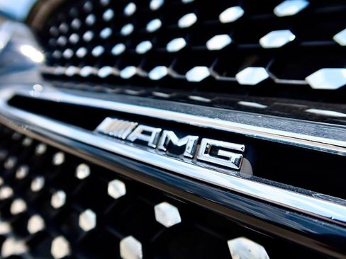 Used 2017 Mercedes-Benz GLC 43 AMG 4MATIC image 9