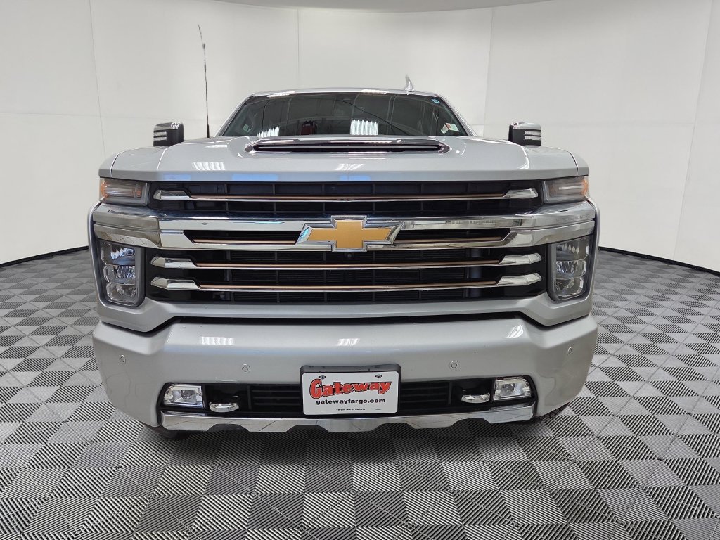 Used 2023 Chevrolet Silverado 3500 High Country w/ Technology Package AWD/4WD image 7