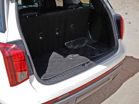 Used 2023 Hyundai Palisade Limited image 10