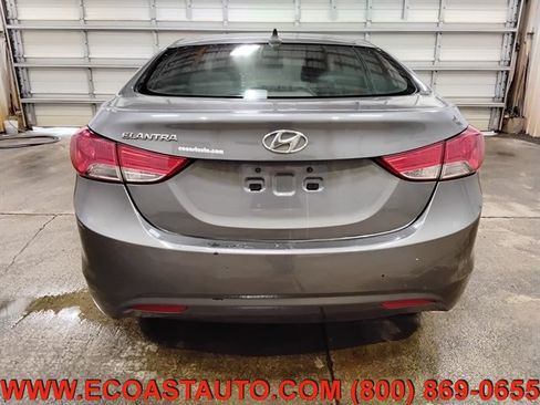 Used 2012 Hyundai Elantra GLS w/ Preferred Pkg 3 FWD image 8