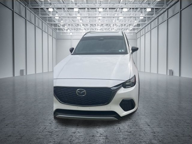 Certified 2025 MAZDA CX-70 Plug-In Hybrid w/ Premium Plus AWD/4WD image 5