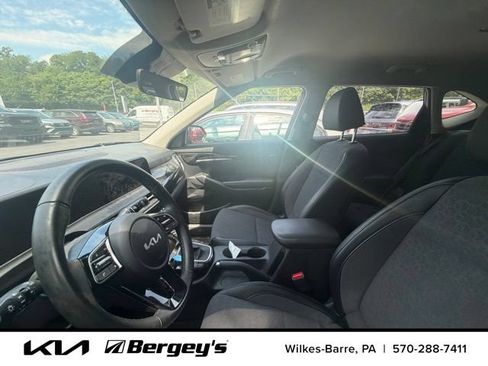 Used 2024 Kia Seltos S AWD/4WD image 7