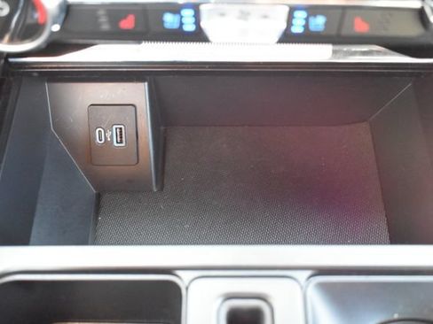Used 2023 Ford F150 Lariat AWD/4WD image 38