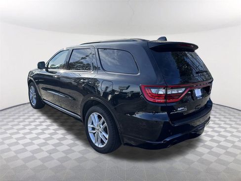 Used 2023 Dodge Durango GT image 7