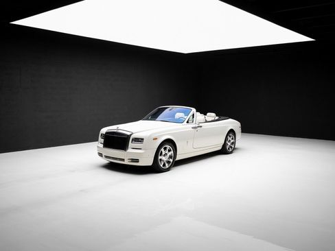 Used 2013 Rolls-Royce Phantom Drophead Coupe RWD image 80