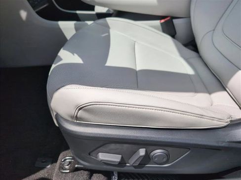 New 2026 Hyundai Tucson Limited FWD image 4