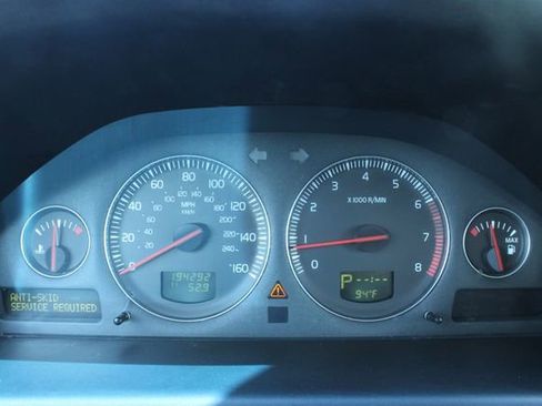 Used 2006 Volvo XC70 image 23