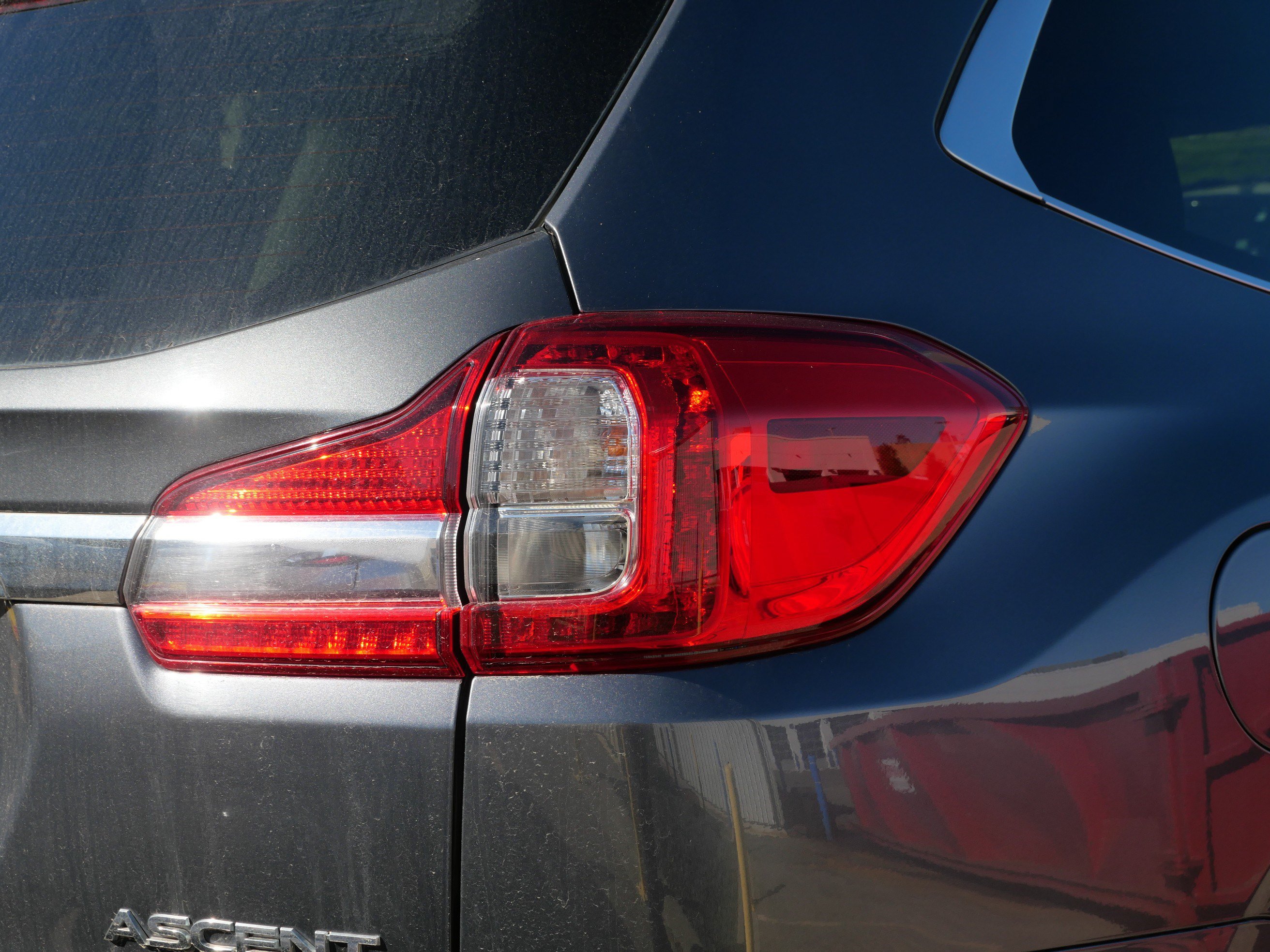 Used 2022 Subaru Ascent Touring AWD/4WD image 8