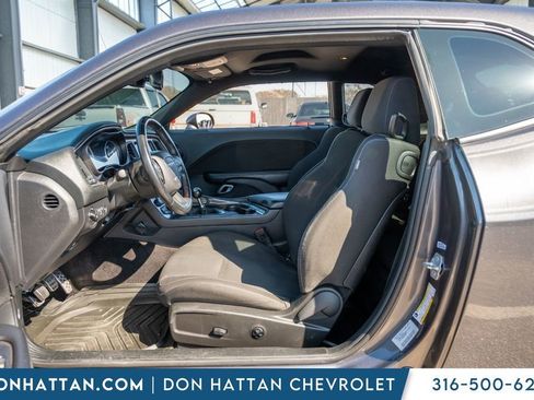 Used 2016 Dodge Challenger R/T Scat Pack image 5