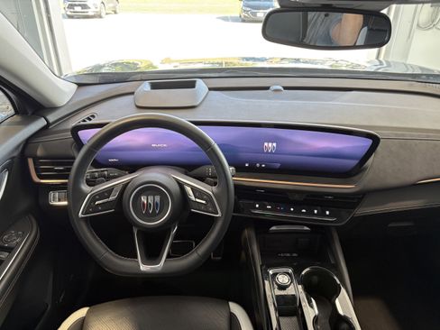 Used 2025 Buick Envision Sport Touring image 12