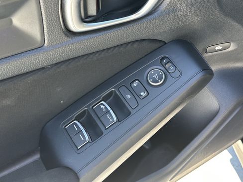Used 2022 Honda Civic Sport image 15