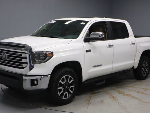 Used 2020 Toyota Tundra Limited w/ Limited Premium Package AWD/4WD image 9
