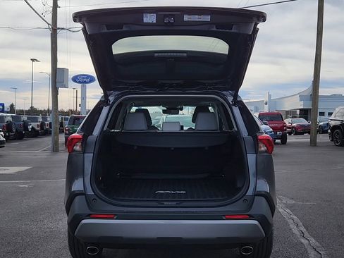 New 2025 Toyota RAV4 Limited image 19