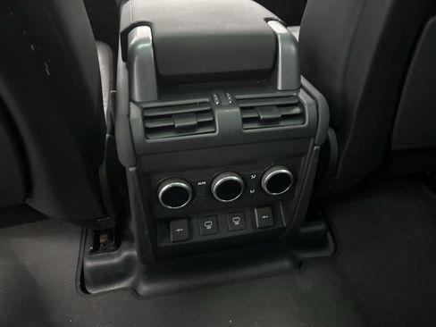 Used 2021 Land Rover Defender 110 SE image 20