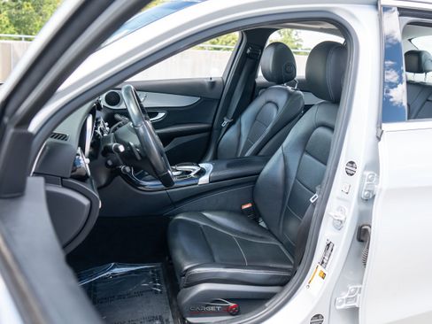 Used 2016 Mercedes-Benz C 300 4MATIC Sedan w/ Premium 1 Package image 15