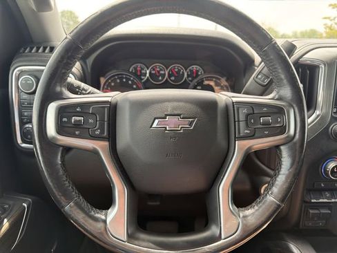 Used 2021 Chevrolet Silverado 1500 RST w/ Texas Edition Plus AWD/4WD image 26