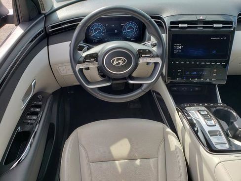 Used 2024 Hyundai Tucson Limited image 19