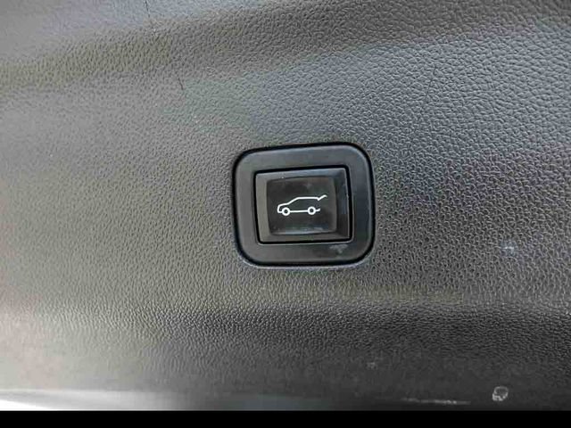 Certified 2023 Cadillac Escalade Sport Platinum AWD/4WD image 34