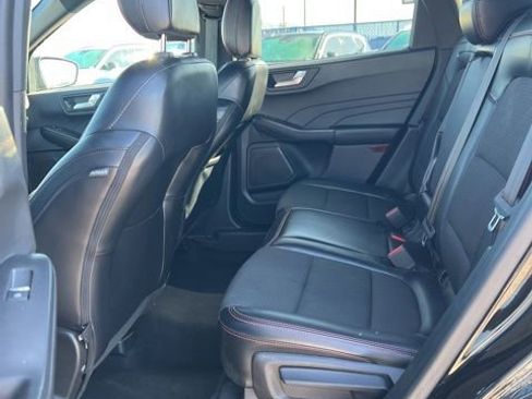 Used 2023 Ford Escape ST-Line FWD image 25
