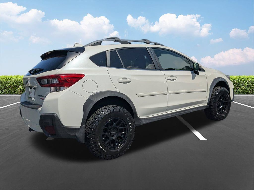 Used 2020 Subaru Crosstrek 2.0i Limited w/ Moonroof Package w/Navigation AWD/4WD image 5