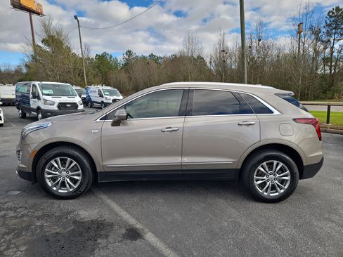 Used 2022 Cadillac XT5 Premium Luxury image 10