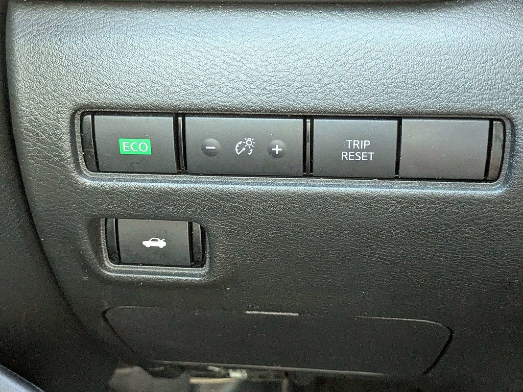 Used 2023 Nissan Sentra S FWD image 24