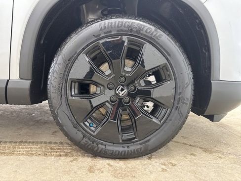 New 2026 Honda Pilot Black Edition image 12