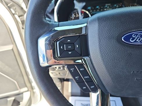 Used 2020 Ford F150 Lariat w/ Equipment Group 502A Luxury AWD/4WD image 17