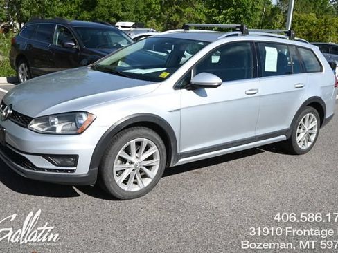 Used 2017 Volkswagen Golf Alltrack S AWD/4WD image 1