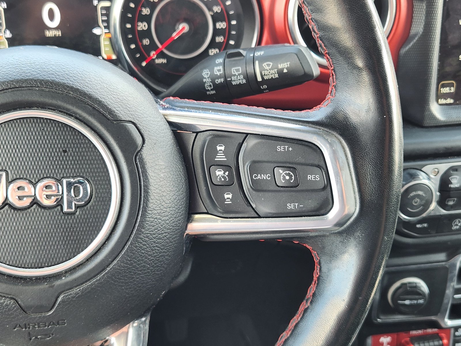 Used 2021 Jeep Wrangler Unlimited Rubicon AWD/4WD image 34