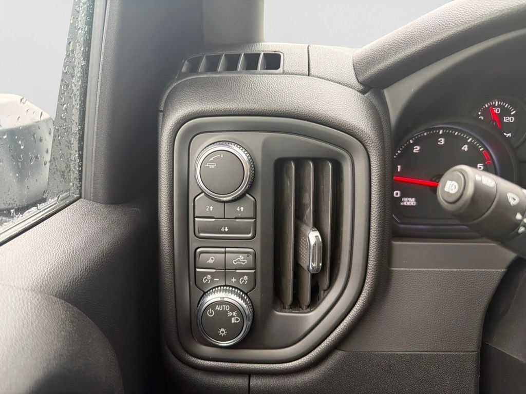 Used 2026 GMC Sierra 3500 Pro w/ Fleet Convenience Package AWD/4WD image 20