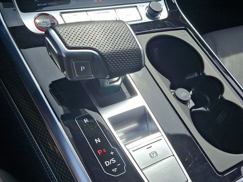 Used 2023 Audi SQ8 Prestige AWD/4WD image 27