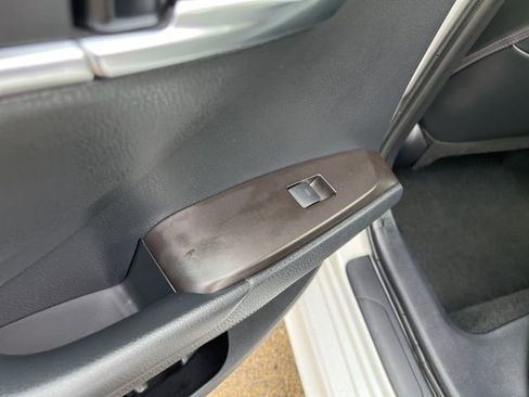 Used 2024 Toyota Camry SE image 47