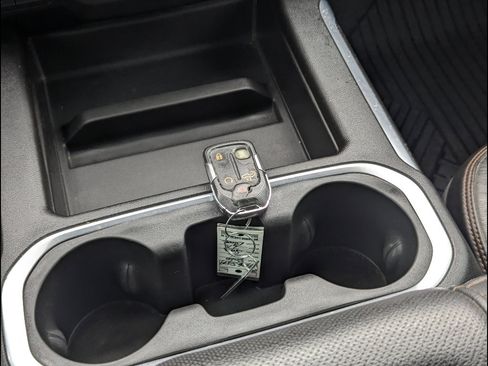 Used 2020 GMC Sierra 1500 AT4 w/ Driver Alert Package I image 34