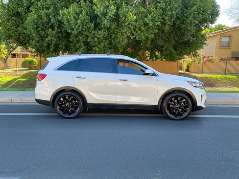 Used 2020 Kia Sorento EX FWD image 6