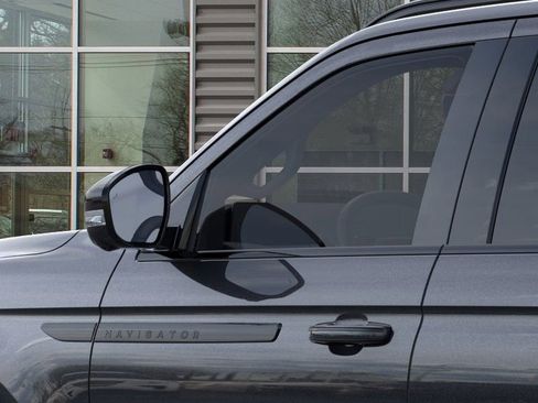 New 2025 Lincoln Navigator Reserve w/ Jet Appearance Package image 20