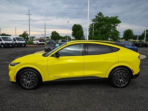 Certified 2025 Ford Mustang Mach-E Premium AWD/4WD image 8
