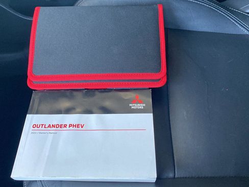 Used 2022 Mitsubishi Outlander SEL AWD/4WD image 43