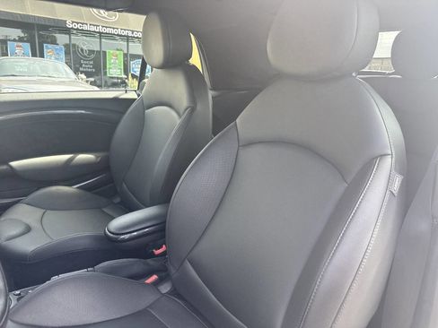 Used 2014 MINI Cooper S image 30