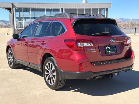 Used 2017 Subaru Outback 3.6R Limited image 5