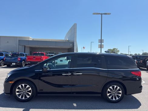 Used 2021 Honda Odyssey EX-L image 8