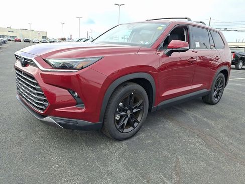 New 2026 Toyota Grand Highlander AWD image 3