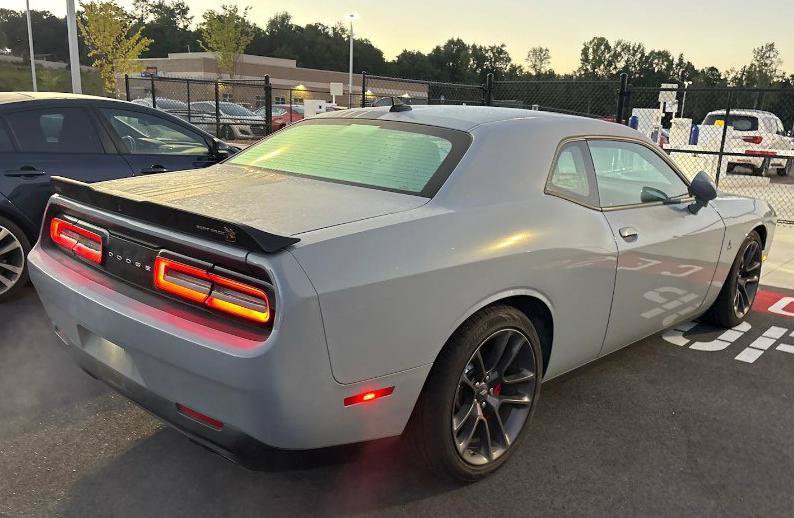Used 2022 Dodge Challenger R/T Scat Pack w/ Shaker Package RWD image 2